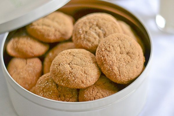 old-fashioned-chewy-ginger-cookies-salu-salo-recipes