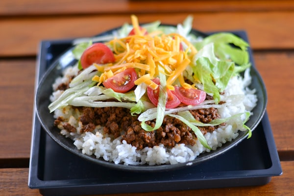 Okinawan Taco Rice (Takoraisu) - Kawaling Pinoy