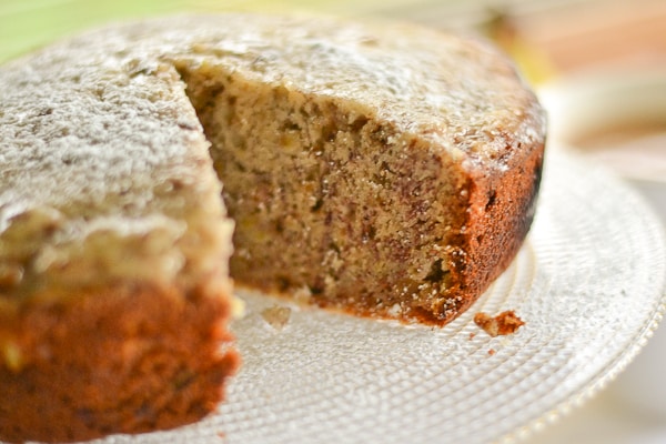 Slow Cooker Banana-Walnut Cake