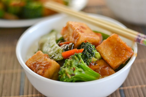 Vegetable Stir Fry with Sweet and Spicy Tofu