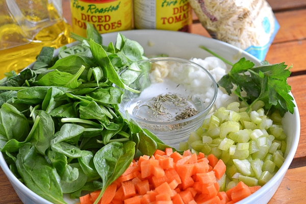 Italian Orzo Spinach Soup Ingredients