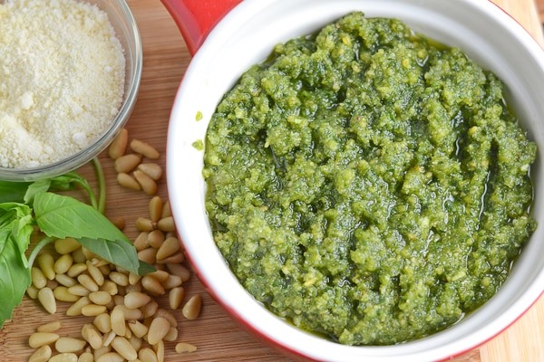 Homemade Pesto Sauce