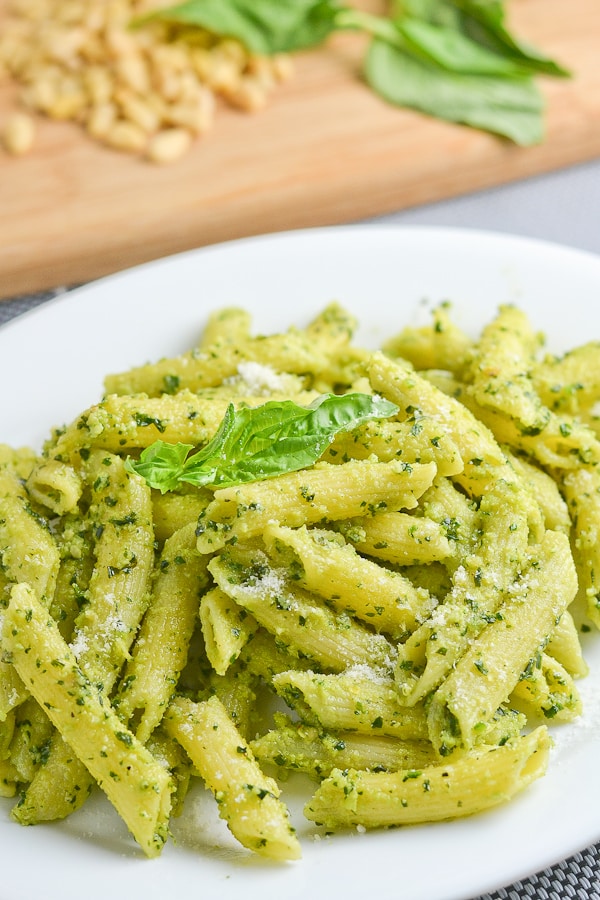 Arriba 64+ imagen penne al pesto receta - Abzlocal.mx