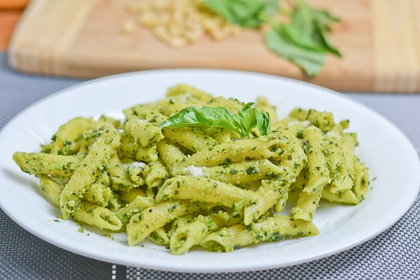 Penne au pesto basilic