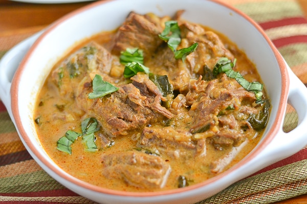 Slow Cooker Thai Red Curry Beef