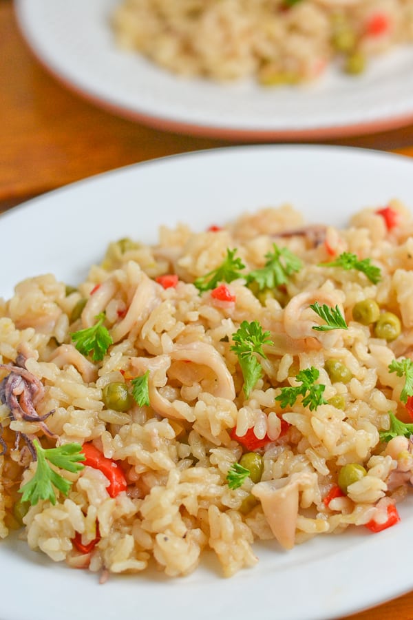 Arroz con Calamares (Rice with Squid) - Salu Salo Recipes