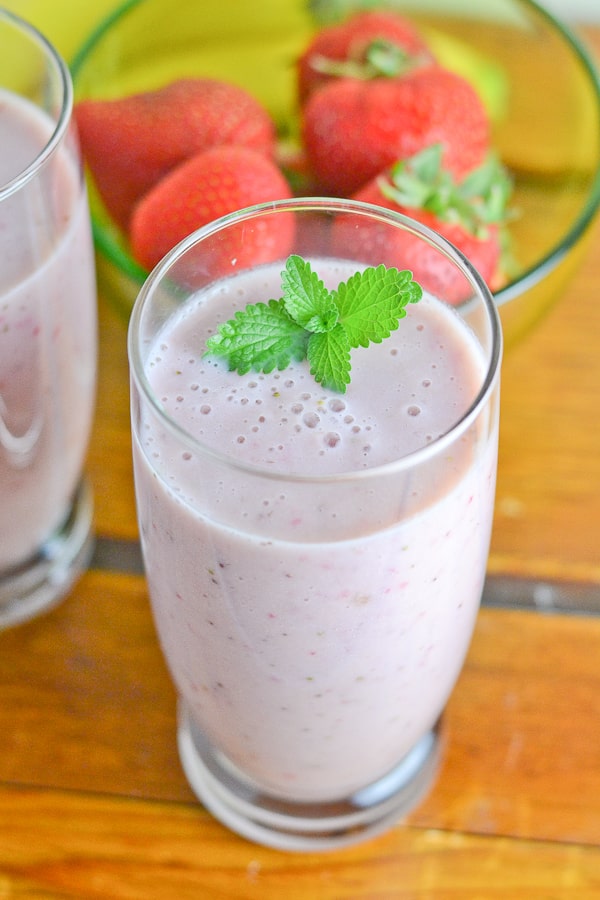 Banana Strawberry Smoothie