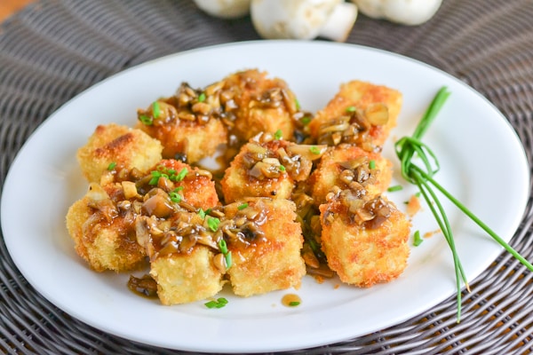 Crunchy Tofu with Mushroom Sauce