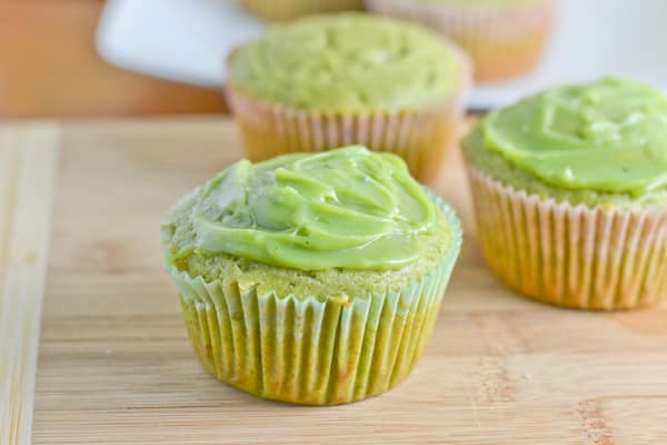 Green Tea Cupcakes with White Chocolate Green Tea Ganache