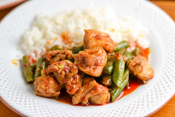 Thai-Red-Curry-Chicken-with-Green-Beans-2