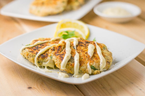 Salmon Cakes with Lemon Aioli