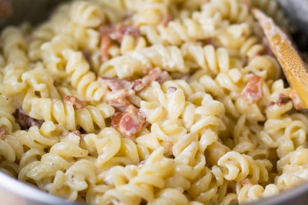 Cheddar Bacon Mac and Cheese