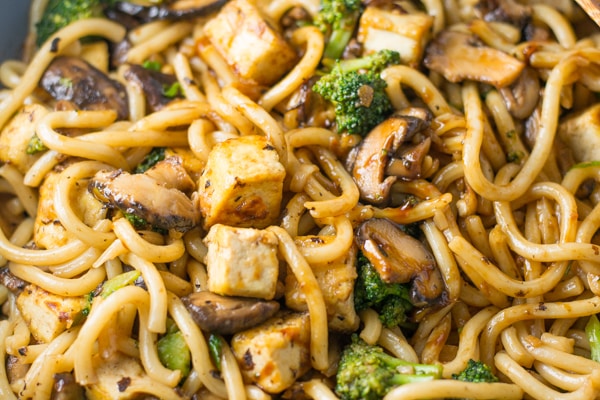 Stir Fried Noodles with Crispy Tofu