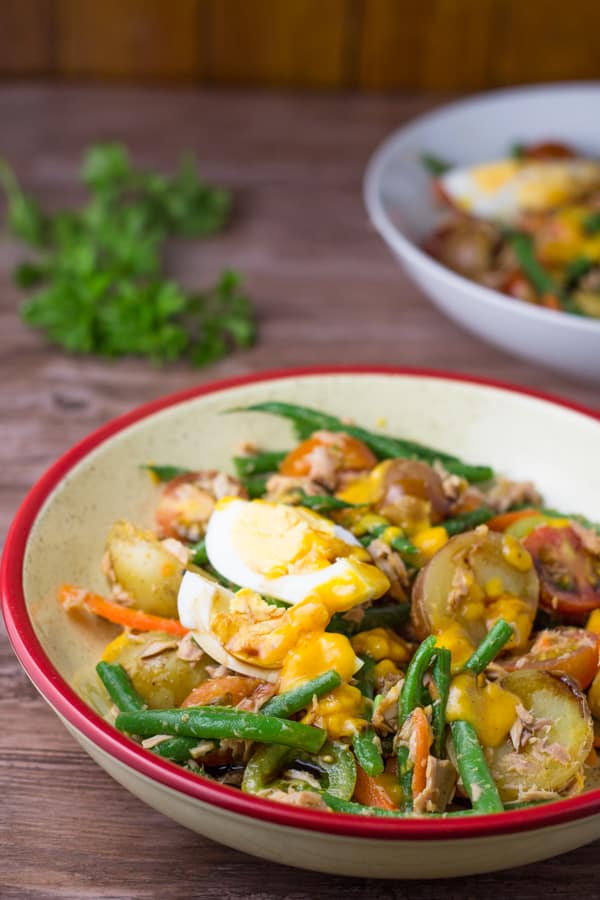 Salad Nicoise with Mango Dressing