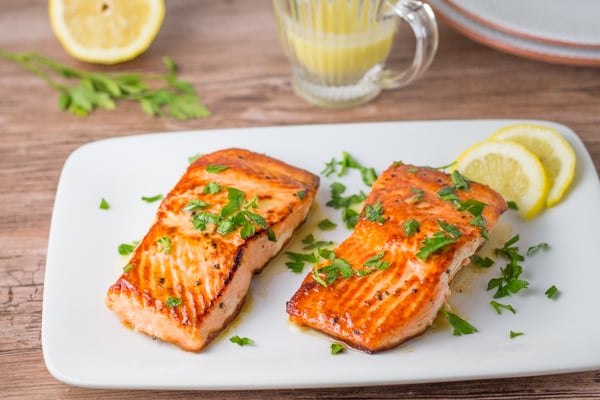 Crispy Salmon with Garlic Lemon Butter Sauce