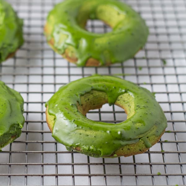green donut