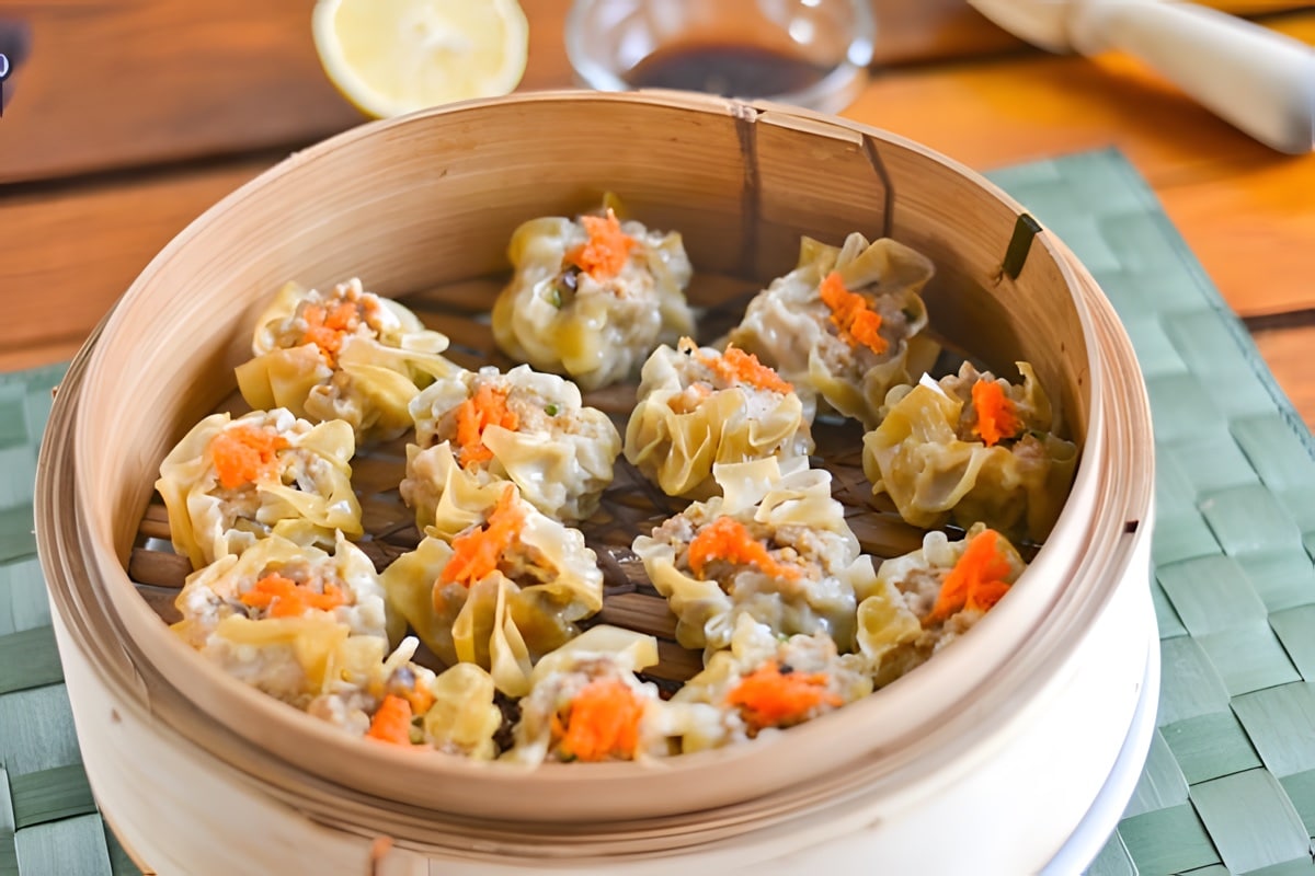 Steamed Pork and Shrimp Dumpling